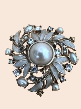 Vintage Monet Pearl and Crystal Floral Brooch - Gold Tone